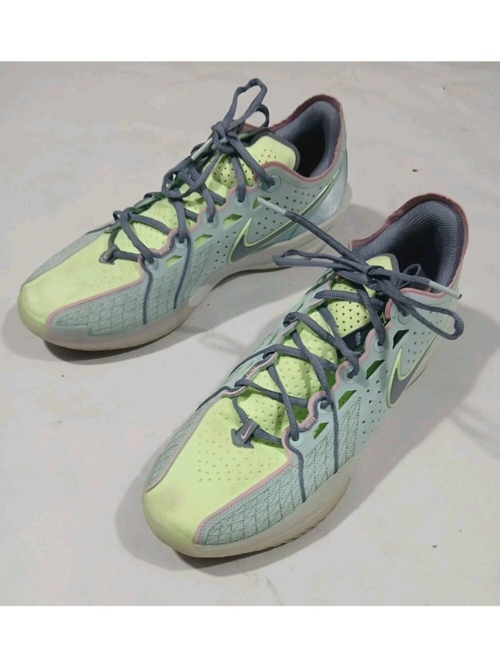 Nike Air GT Cut 3 Dreamers Basketball Shoes